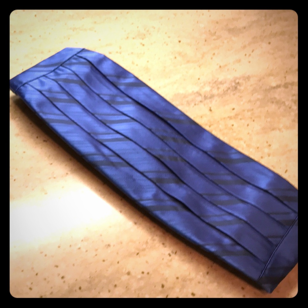 👠👛👓 3 for 15 Cardi cummerbund